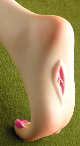 Illustration for article titled Silicone Pussy Foot, Almost Real Except for One Thing